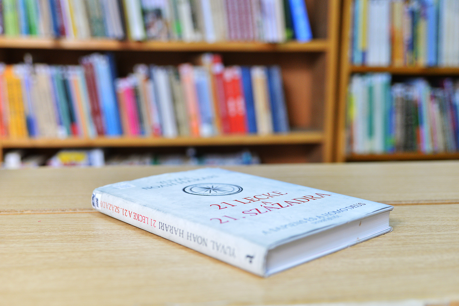 Secția Împrumut Socio-Umană - Biblioteca Județeană Mureș