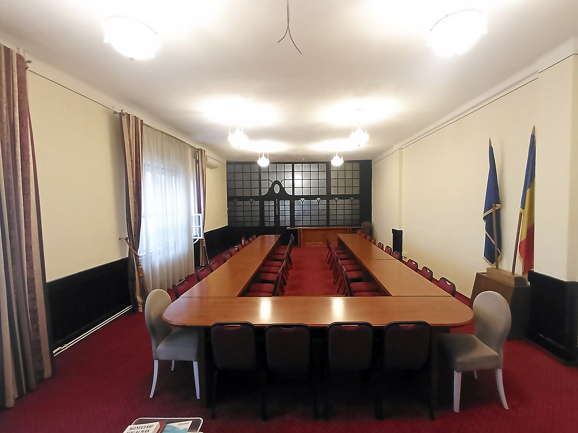 Sala de lectură - Fond tradițional