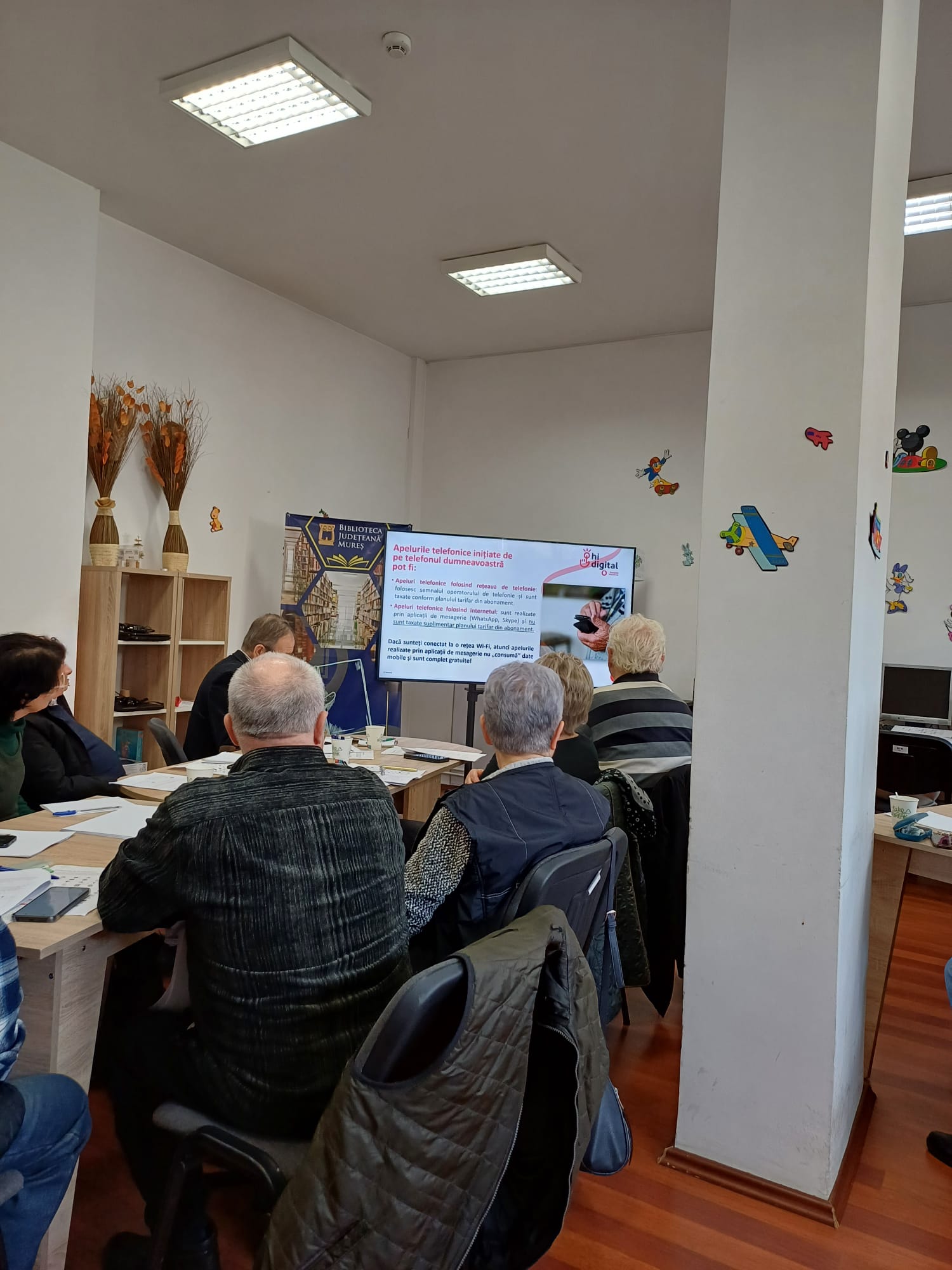 <span class="uc_style_uc_tiles_grid_image_elementor_uc_items_attribute_title" style="color:#ffffff;">HiDigital -Biblioteca Judeteana Mures - Grupa1</span>