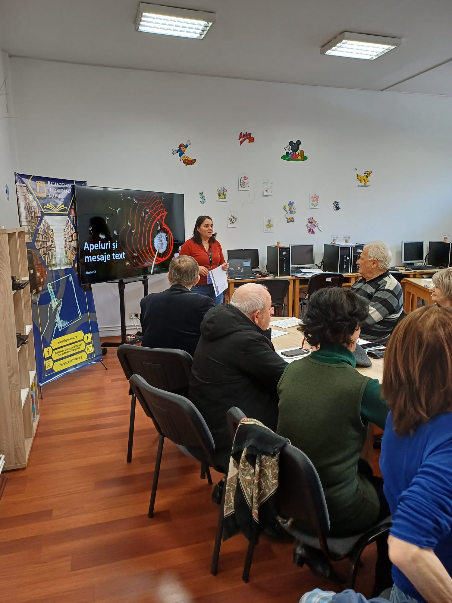 <span class="uc_style_uc_tiles_grid_image_elementor_uc_items_attribute_title" style="color:#ffffff;">HiDigital -Biblioteca Judeteana Mures - Grupa1</span>