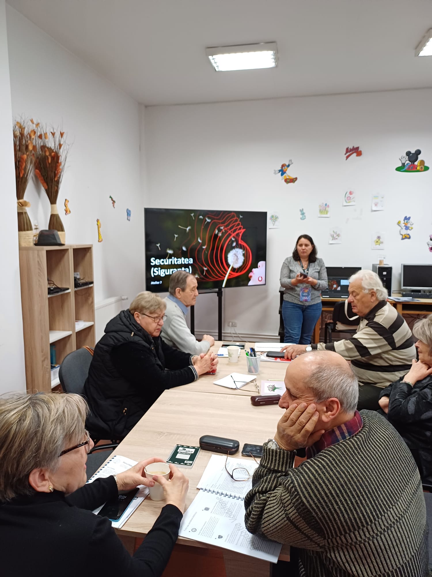 <span class="uc_style_uc_tiles_grid_image_elementor_uc_items_attribute_title" style="color:#ffffff;">HiDigital -Biblioteca Judeteana Mures - Grupa1</span>