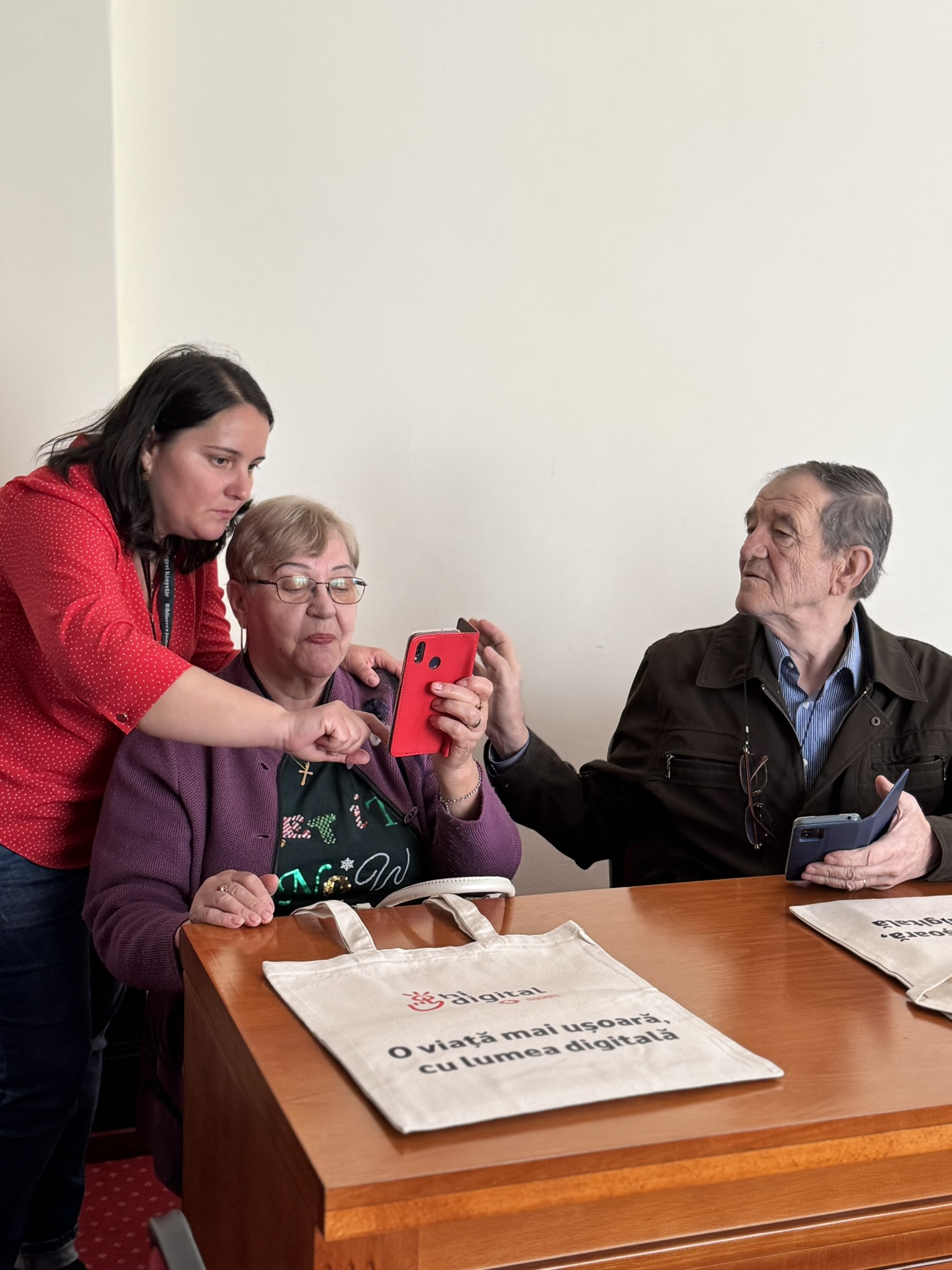 <span class="uc_style_uc_tiles_grid_image_elementor_uc_items_attribute_title" style="color:#ffffff;">HiDigital -Biblioteca Judeteana Mures - Grupa1</span>