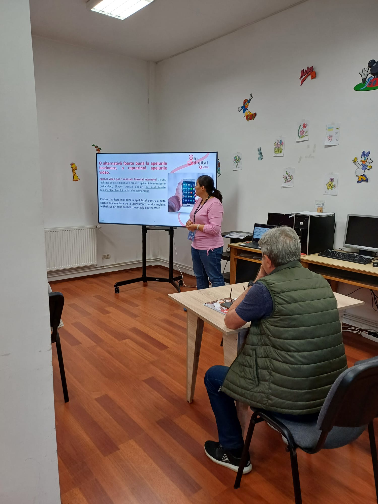<span class="uc_style_uc_tiles_grid_image_elementor_uc_items_attribute_title" style="color:#ffffff;">Gr.3_postate_site&Fb(2)</span>