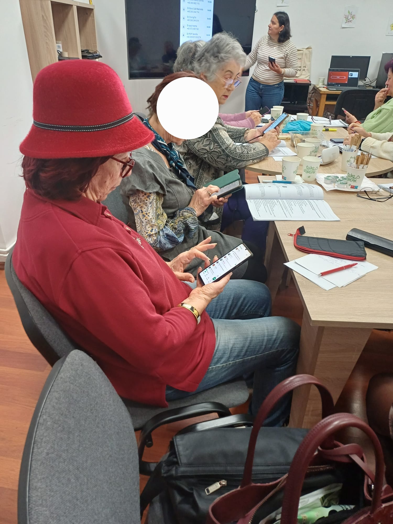 <span  class="uc_style_uc_tiles_grid_image_elementor_uc_items_attribute_title" style="color:#ffffff;">20251205_Gr.6-7_Final_Site+FB (5)</span>